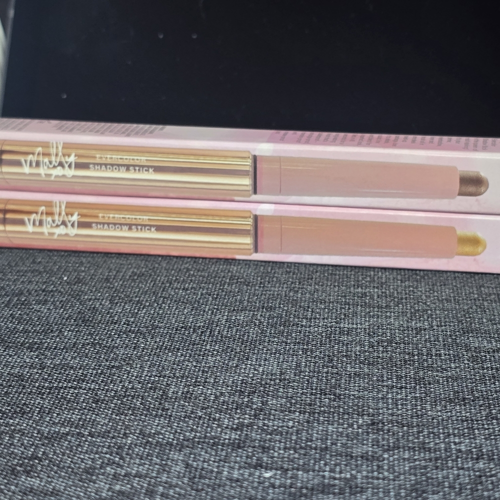 Mally Beauty Dual Eyeshadow Stick - Pink and Gold